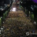 서초동서 검찰개혁 대규모 촛불집회.."헌법·국민 위에 군림" 이미지