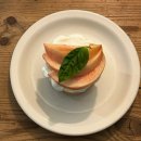 어스케이크 | 연남동카페추천 디저트 카페 얼스어스(피치요거트케이크) 후기