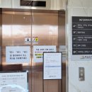 시립도서관1층 화장실 이미지