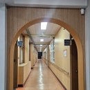 화양중학교화양남분교장 | 여수 화양고 복도 계단 홈베이스 - (주)비엠컴퍼니 실내벽체마감패널