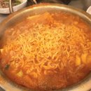 홍돈가 - 제주시 진군길 46-8 | 홍돈가