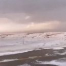 Snow falls for the first time ever in desert in Saudi Arabia 이미지