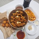노랑통닭 알싸한마늘치킨 치즈볼 떡볶이 고대점 내돈내산