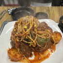 파리바게트(신금호점) | [한남동 맛집] "한남동감자탕" 한남동 뼈찜 (숨은 존맛 메뉴, 웨이팅 꿀팁, 신금호역 직영점 오픈)
