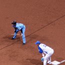 LG정유판매(주)역전 | 불꽃야구 파이터즈 직관 예매 고척스카이돔 야구장 내야석 4층 지정석 411구역 먹거리 후기