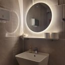 삼성 디지털 프라자 앞 횡단보도 | 한대앞역 카페 요사이 | 우드톤과 블루 포인트가 감각적인 안산 감성카페