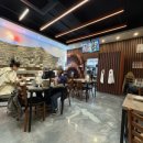 뜰아래 대화 이미지