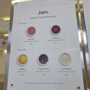 전농초교 | 답십리 빵집 화이트리에 생식빵 식빵계의 에르메스 딸기버터잼 말차밀크잼