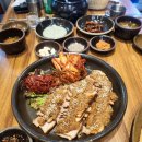 항아리 칼국수 보쌈 이미지