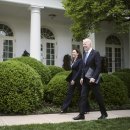 Prez Biden undoes a long-standing tradition 이미지