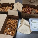 교촌치킨정왕 - 시흥시 서촌상가2길 9 | 노랑통닭 정왕점 순살 후기🍗｜바삭함 미쳤다… 반반순살 + 매콤 닭껍질튀김(내돈내산)