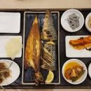 부산에 뜬 고등어 이미지