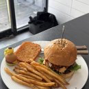 처갓집양념치킨상동점(케이준치킨) | 부천 상동역 수제버거 맛집 스테이플버거 후기