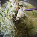 18 | [서산 맛집] 18명 대가족도 반한 유장춘닭개장, 건더기 가득한 하얀 닭개장 후기