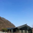 꽃차 소믈리에 | [용인 카페 맛집] 통창에 모던하고 세련된 건축 소믈리에가 제다한 티와 커피에도 진심인 브런치 카페...