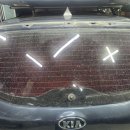 기아짐 | 기아 올뉴카렌스 후면유리 교체｜짐 많은 트렁크 차량의 정밀 시공 후기