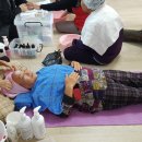 어깨동무수정 이미지