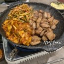 유니스빌딩 | 전민동 회식 맛집 열두달꽃돼지 구워 나오는 깍둑항정 솔직후기 주차 정보