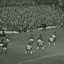 [움짤주의] '흑표범' 에우제비우의 드리블 돌파(1966년 FIFA 월드컵) 이미지