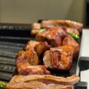 마구로마구로 | 의정부 고기 맛집 직화장인 참치를 닮은 왕겨훈연 돈마구로 후기