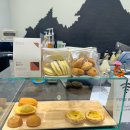 위 (Oui) | 부산 해운대 소품샵 카페 맛집 오유아이 위 OUI 방문 후기