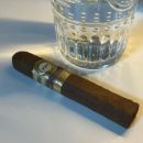 88타바코 샵(88 TOBACCO SHOP) | 입문자 시가 소개/perla del mar(robusto corojo)/부산 시가샵’크래쉬’