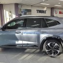 (주)칸디자인 | 그랑 콜레오스 린드메이드 루프칸 680리터 어반 그레이 컬러 일체형 루프박스 장착