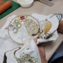 화사한 프랑스 자수 이미지