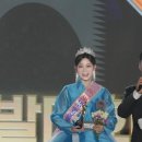 윤윤살롱