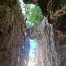 허락된 시간에만 들어갈 수 있는 국내 최고 사진 명소(태안해안국립공원 (해식동굴 이미지