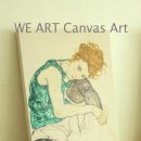 에곤쉴레 캔버스 액자로 거실의 감각을 더하다 이미지