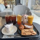 충북예술고등학교 | [청주]가경동 기저귀갈이대 있는 대형 카페"아치오베이커리카페"