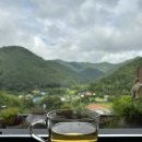 산아래휴