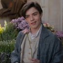 루이스(LOUIS) 이미지