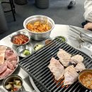 농장사람들암사점 | 천호역 돼지고기 맛집 ‘모소리’ 쫀득한 돼지 특수부위 단체 모임 장소 추천