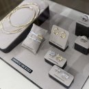 명보쥬얼리 | 이탈리아 하이 주얼리 브랜드, 파인 주얼리 마르코 비체고 & 세라피노 콘솔리 갤러리아명품관 EAST 매장...