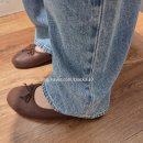 163 | 유니클로 배기커브진 24 사이즈 후기｜163 기준 기장감 &amp; 신발 매치 (연청·흑청 비교)