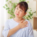 심장마비 오기 전 증상 3위는 어깨 통증 2위는 등 통증 제일 위험한 증상 1위는? 이미지