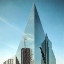 로버트 슐러 목사의 ‘수정 탑'(Crystal Tower) 붕괴와 김창인 목사 케이스가 주는 교훈 이미지