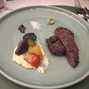 와인적색 이미지