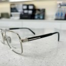 안경의 정석 | 🌟 명품 안경의 정석, 프라다 VPR A55! 밝은 실버와 다크 그레이의 매력 대결