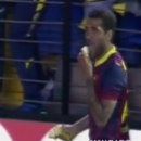Police arrest fan accused of throwing banana at Daniel Alves 이미지
