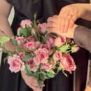 3. 천안 보다스튜디오 [조화부케 사용 후기 (촬영 소품)]
