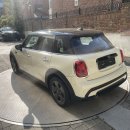 화이트모터스 이미지