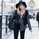 나팔바지 이미지