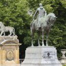 말조형물(동상) 이미지