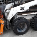 스키드카센터 이미지