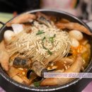 로뎀나무 | [정동길 맛집] 산책 후 꿀맛! 낭만 가득한 정동길 떡볶이 맛집 &#39;로뎀나무&#39; 모임 후기