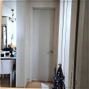 봉서10길 | 문짝 하나 바꿨을 뿐인데 집 분위기가 폼 미쳤다!