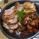 연잎가마솥왕족발 이미지